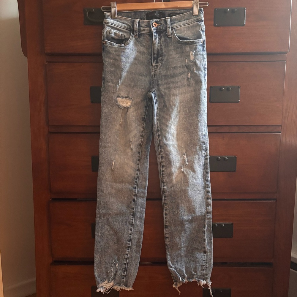 Kendall & Kylie High Rise Slim Straight Distressed Jeans Raw Hem Size 0/24